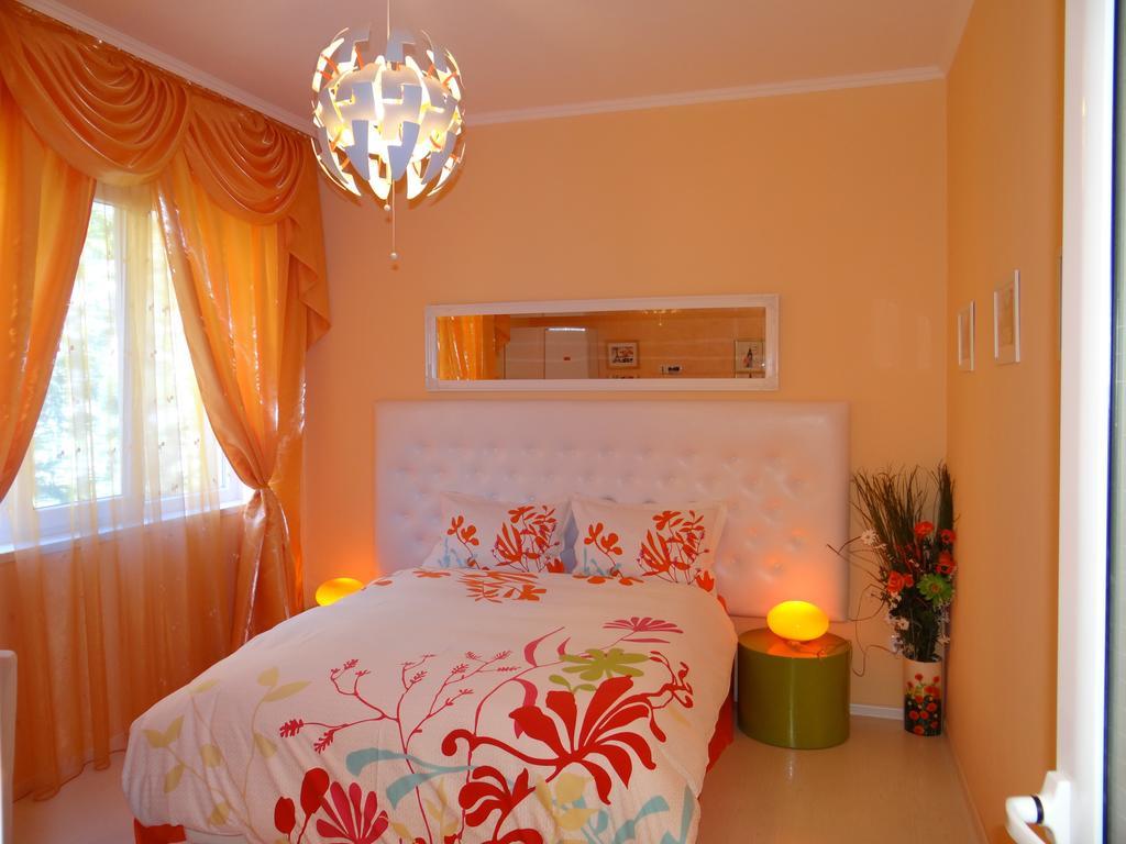 Orange Flower Apartments 1 Sofia Rum bild